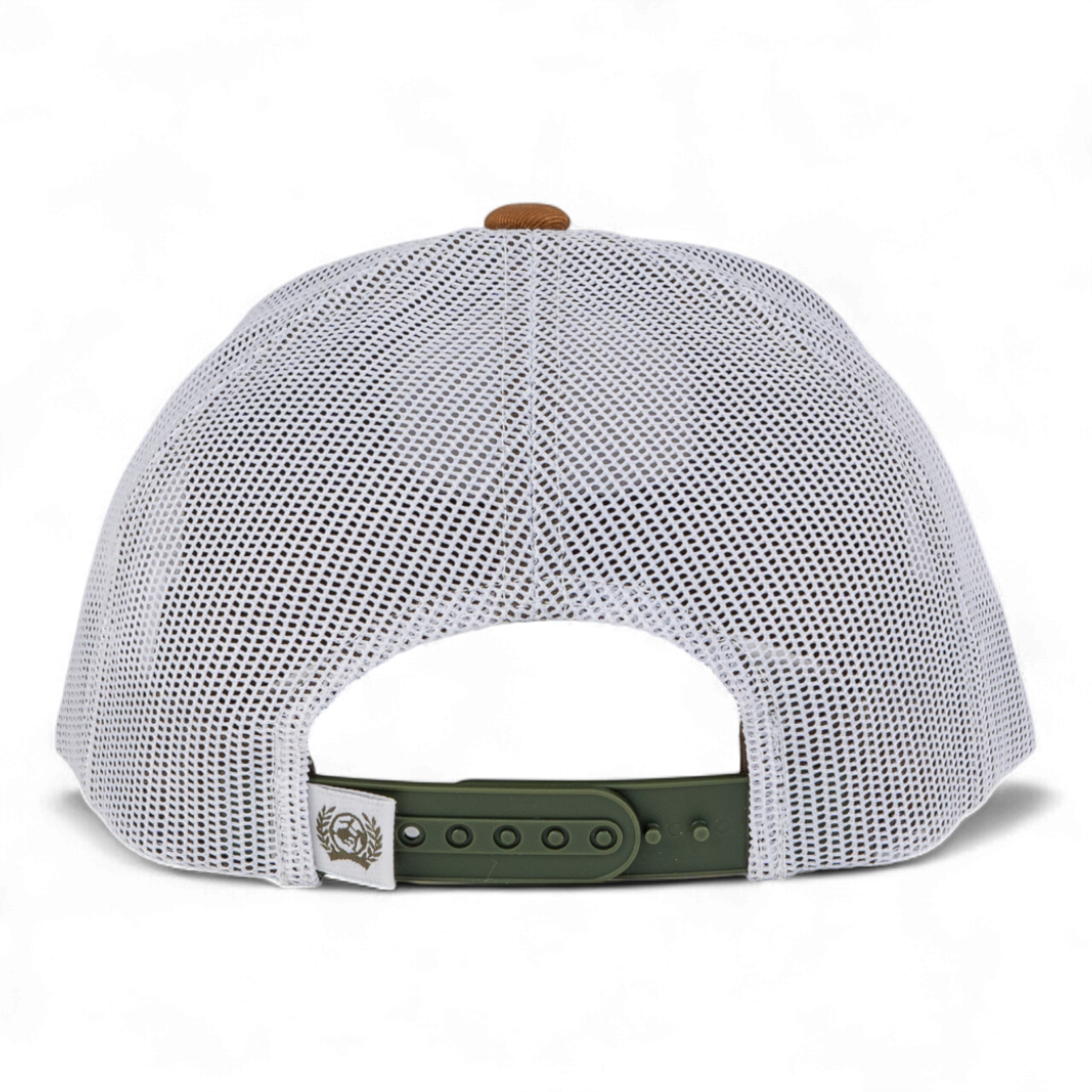 Back view of a white mesh cap with a green strap and brown button on a white background
