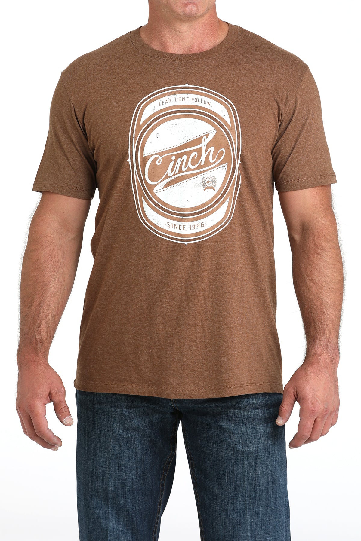 Man wearing a brown t-shirt with 'Cinch' logo