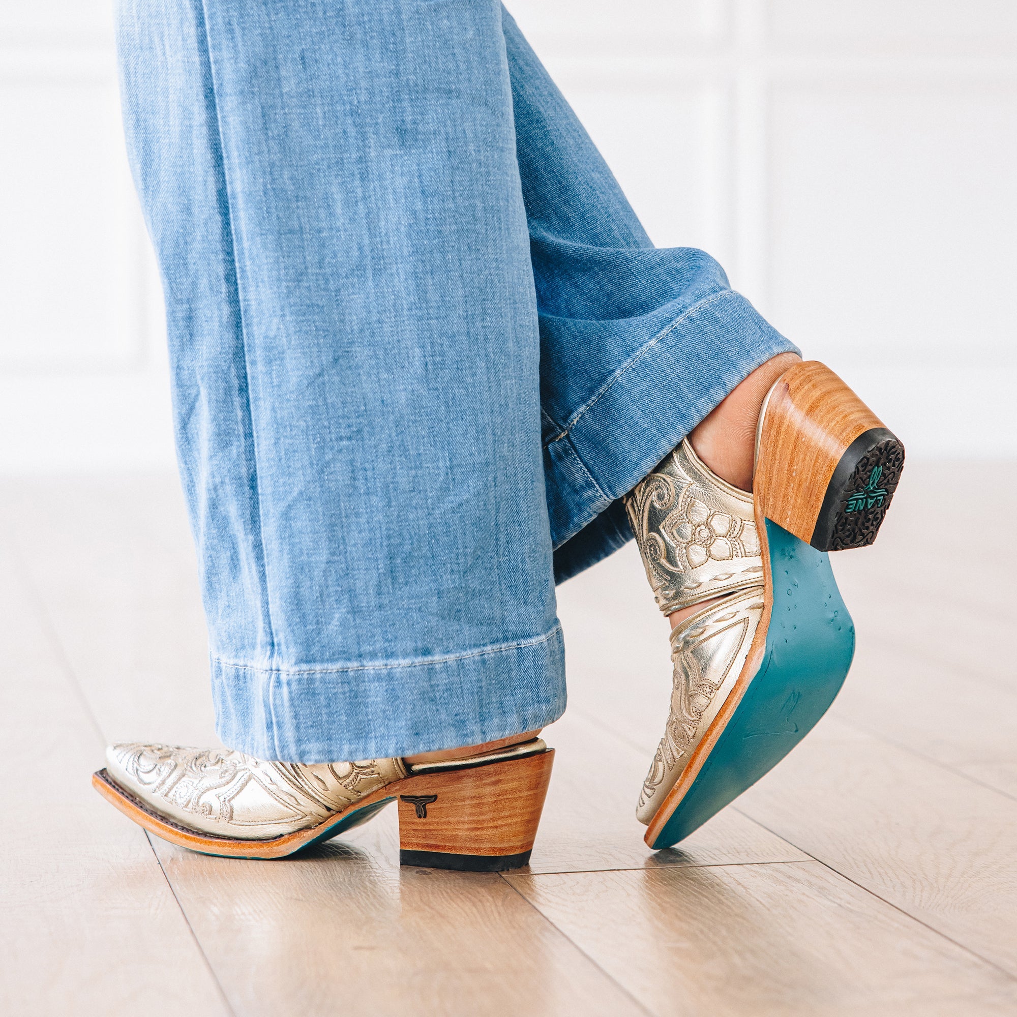 Lane Robin Slingback Mule - Champagne Metallic
