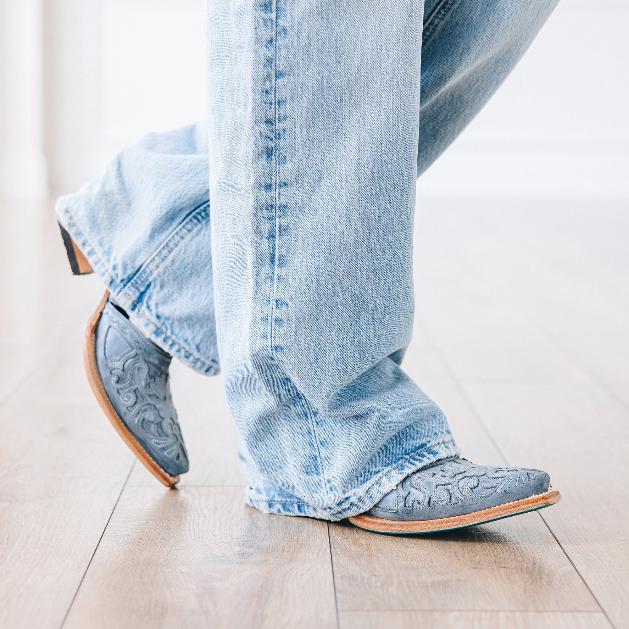 Lane Robin Slingback Mule - Washed Denim