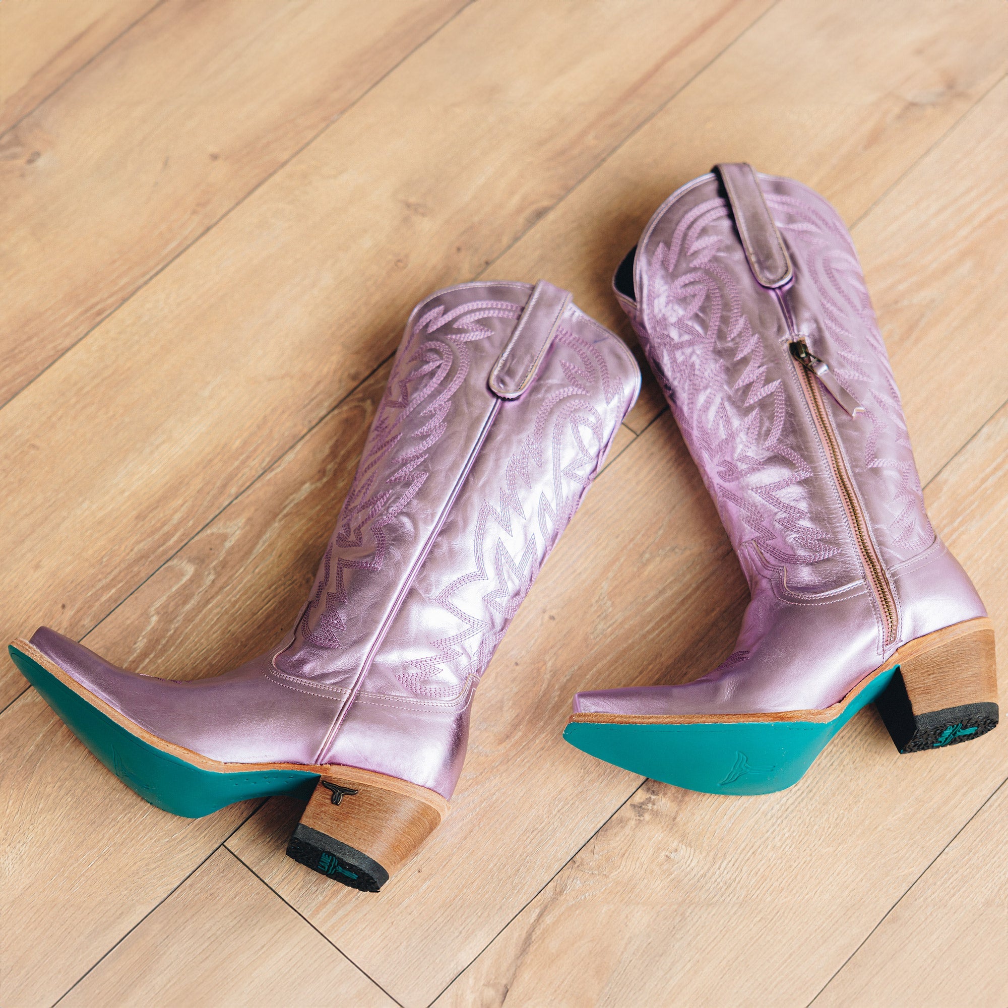 Lane Smokeshow Boot - Lavender Metallic