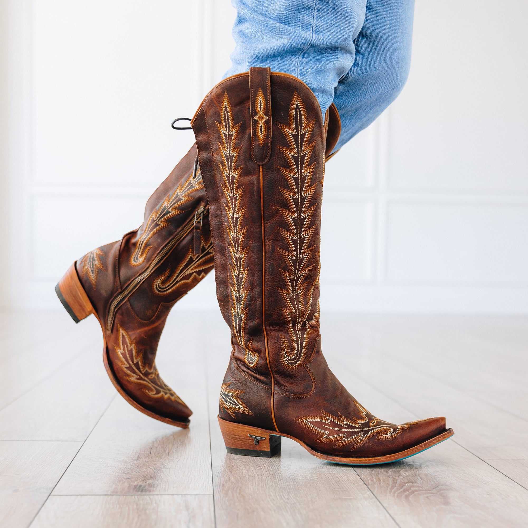 Lane Lexington Knee High Corset - Cognac