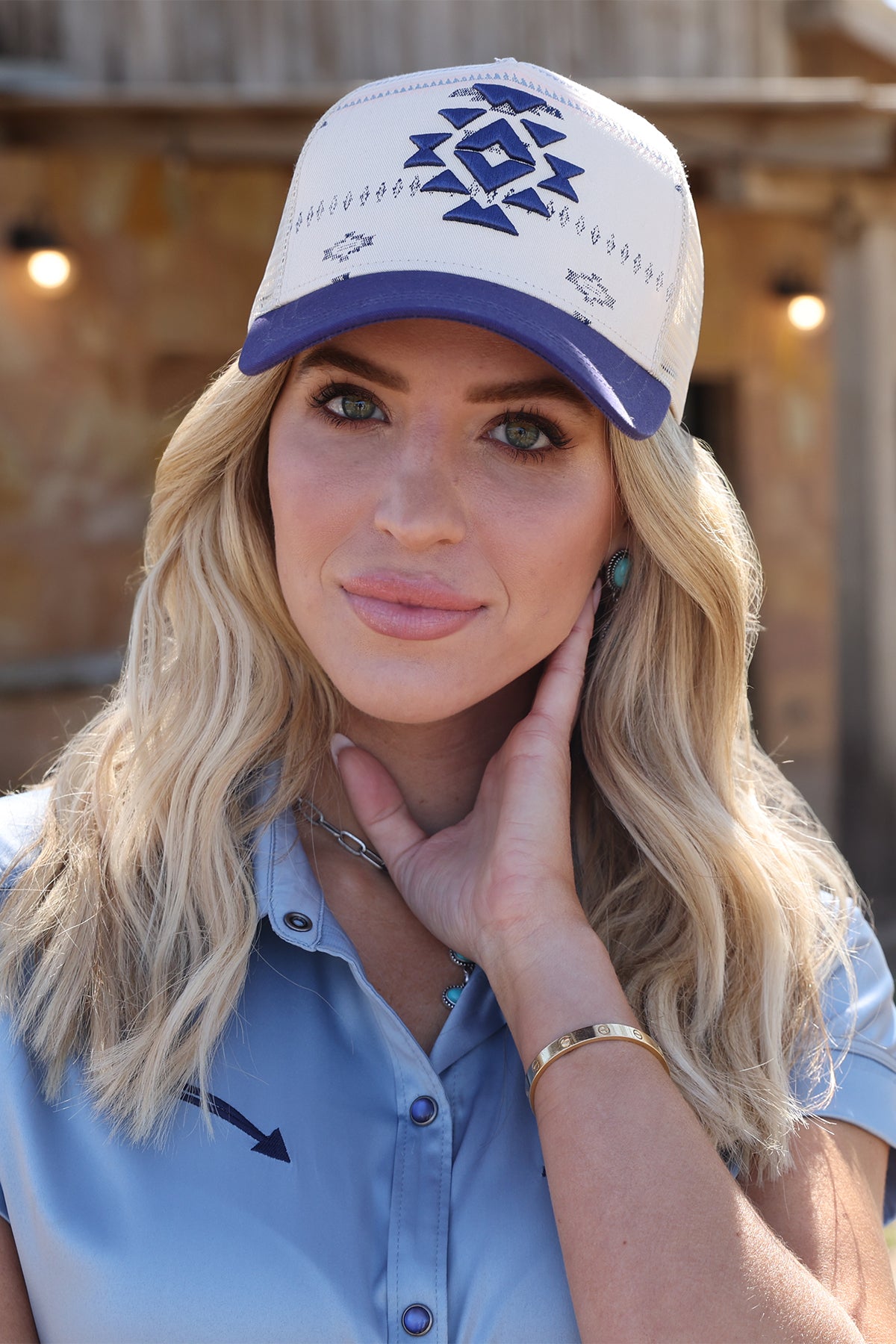 CRUEL WOMENS TRUCKER CAP - WHITE