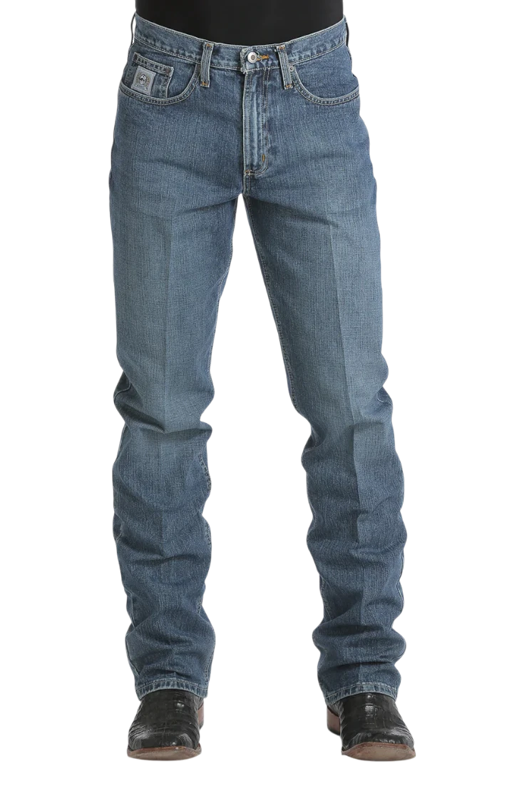 Go West Supply Men's Cinch Silver Label rigid medium wash denim jeans with a classic fit.