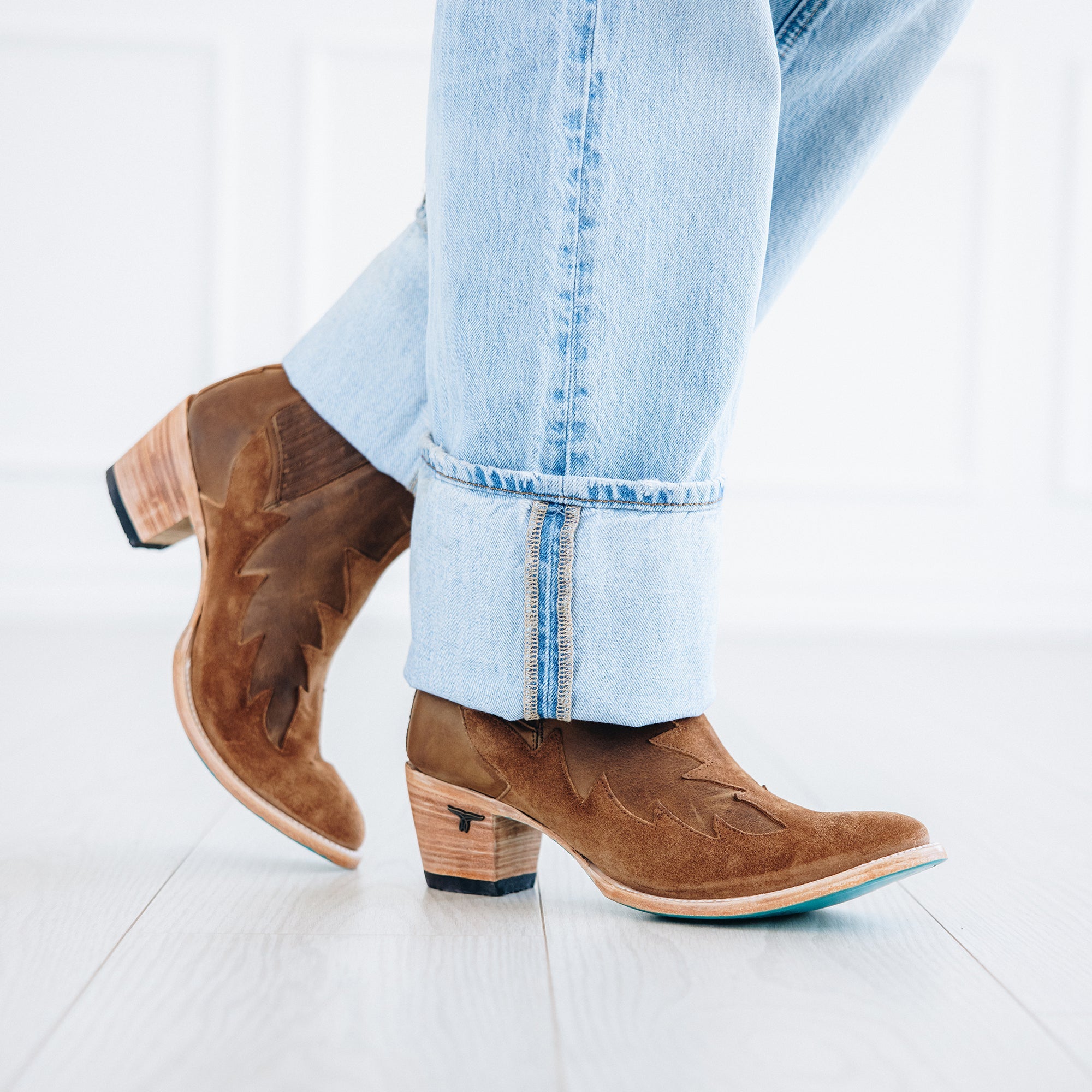 Lane Western Chelsea Bootie - Toffee Suede