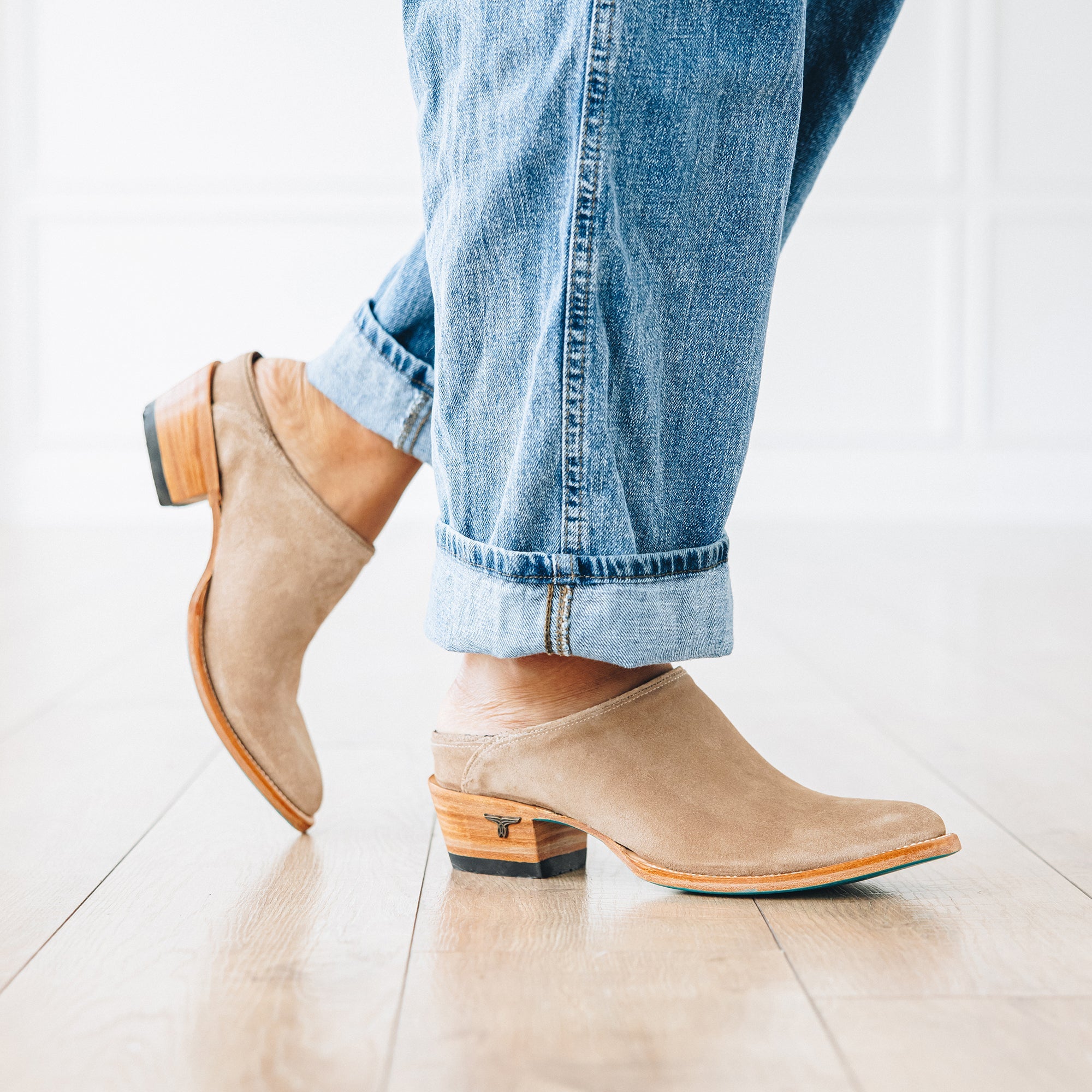 Lane Plain Jane Mule - Latte Suede